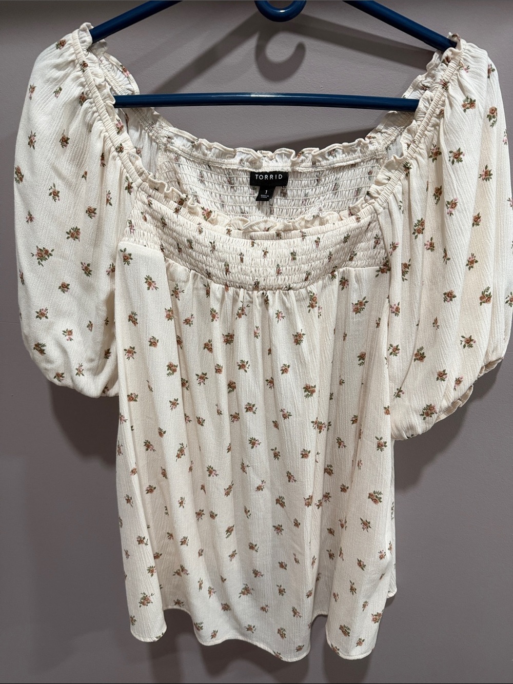 Torrid Cream Floral Smocked Peasant Blouse Size 1